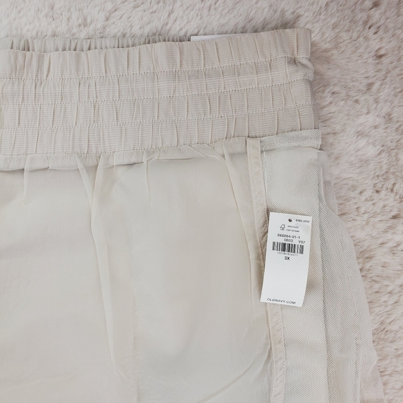Old Navy High Waisted Wishbone Water Repellent 2 in 1 Run Shorts BNWT 3X - Picture 8 of 14